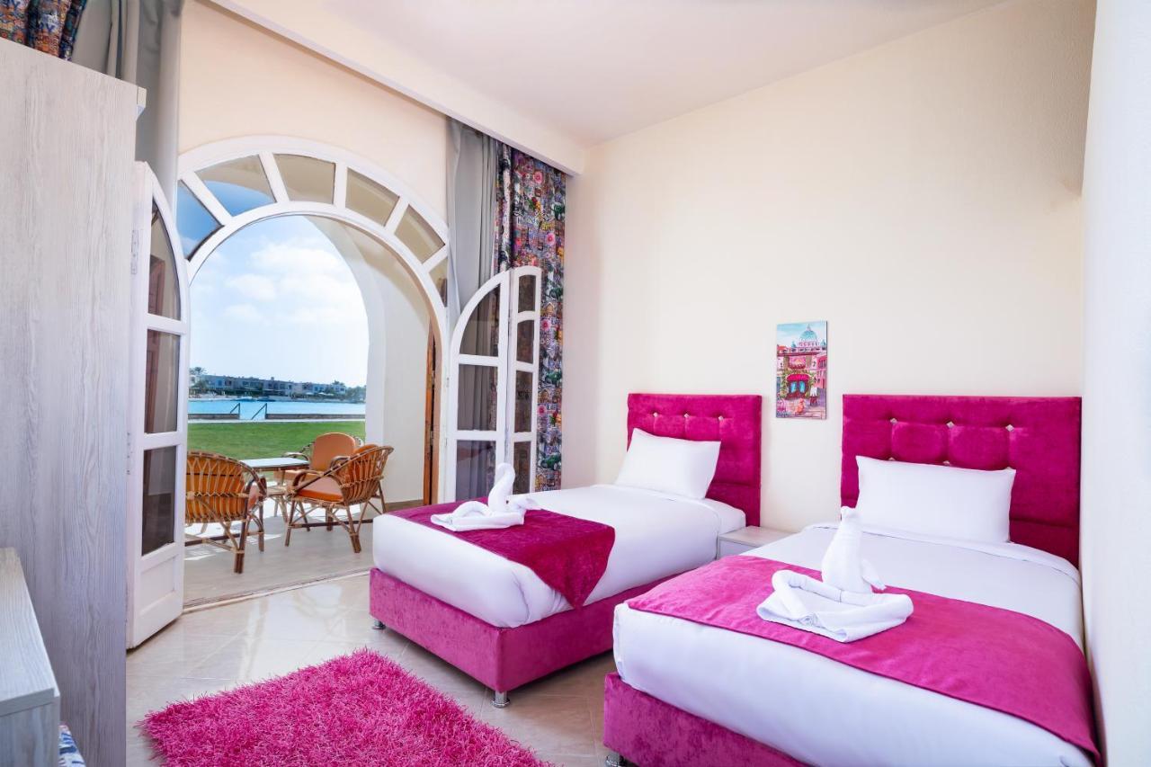 Golden Lake Marina Hotel El-Alamein Exterior foto